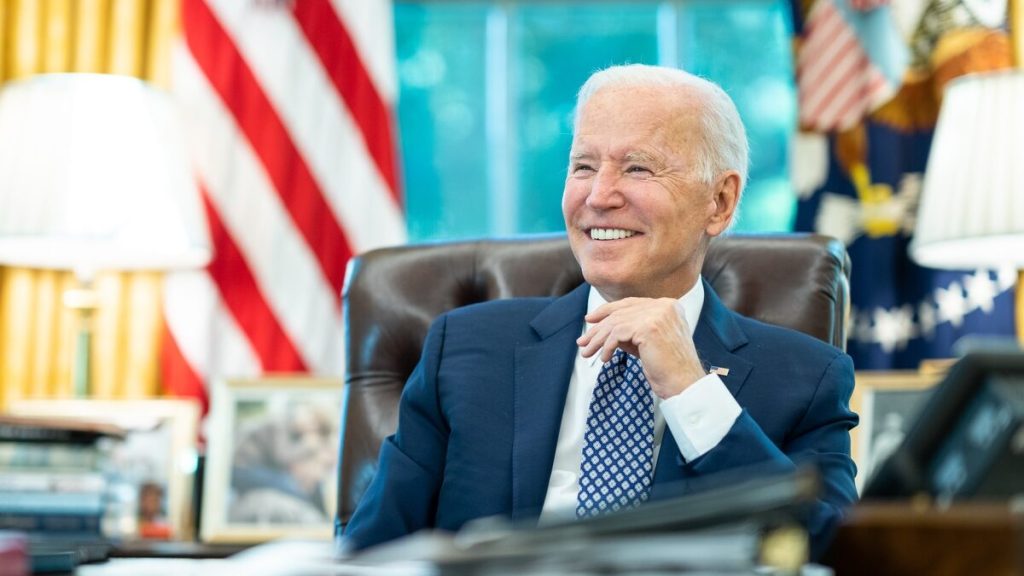 Biden kaller USAs allierte Japan «fremmedfiendtlig» sammen med India, Russland og Kina