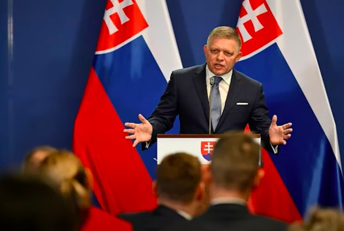 Slovakias statsminister Robert Fico motsetter seg Ukrainas NATO-medlemskap