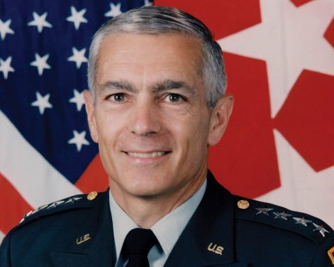 Christen Krogvig skriver om Wesley Clark og at USA hadde planer om å styrte regjeringene i Irak, Syria, Libanon, Libya, Somalia, Sudan og Iran.