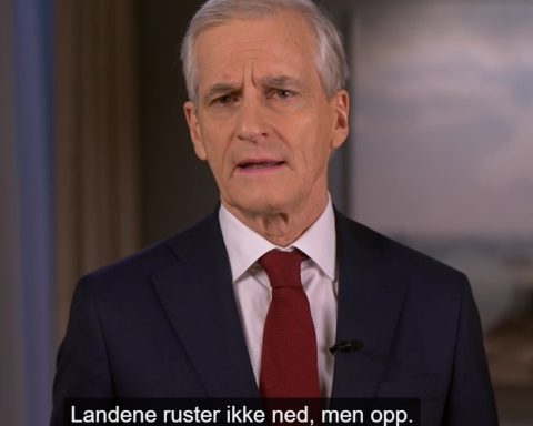 Kristian Kahrs påpeker det ironiske i at statsministere er fortvilt over at stormaktene ikke ruster ned samtidig som Norge ruster opp Ukraina.