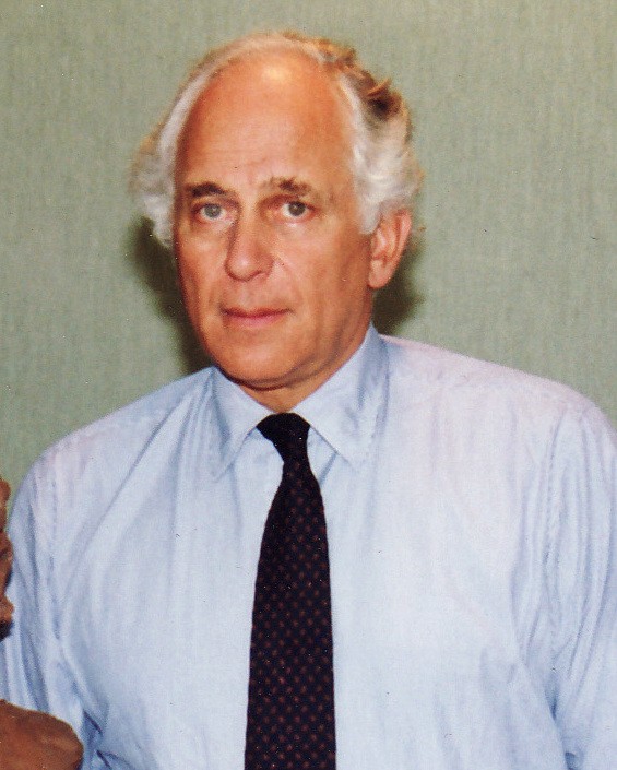 Evelyn de Rothschild, død 7, november 2022, er anklaget for overgrep